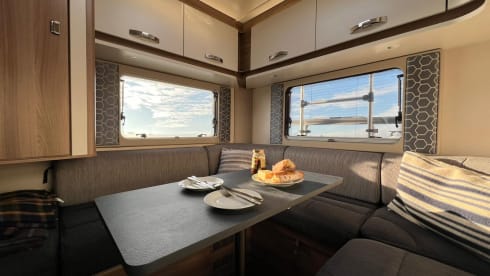 Taylor (Swift)  – Make Marvellous Motorhome Memories 