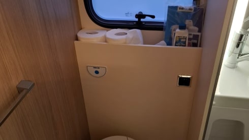 6p Ford alcove uit 2023