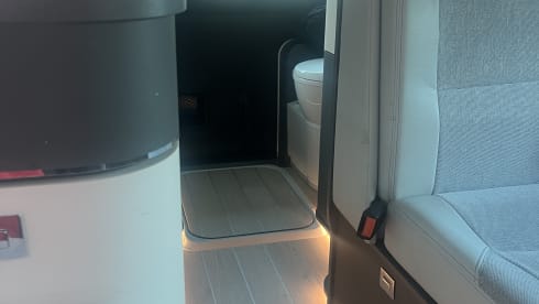 OffRoad Living to the fullest – WESTFALIA CAMPER voor 4 personen ( 4 x 4 )