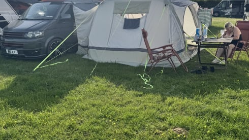 Camper Volkswagen a 4 posti letto del 2015