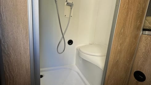 Daniel – 4 berth Fiat bus from 2019
