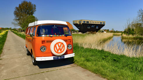 James – Classic Volkswagen T2b camper from 1975