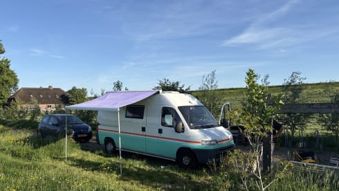 Gappie – Camping-car Gappie (Fiat Ducato) au look rétro !