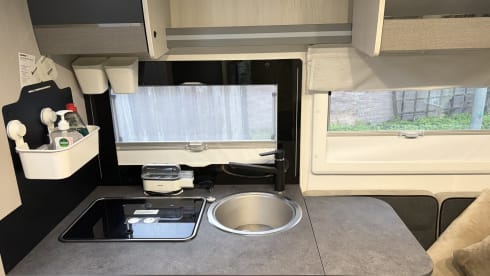 4p Chausson semi-integrated uit 2024