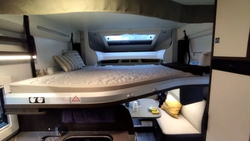 Vrijheid – Luxury Benimar Cocoon 496 Automatic motorhome 4 persons