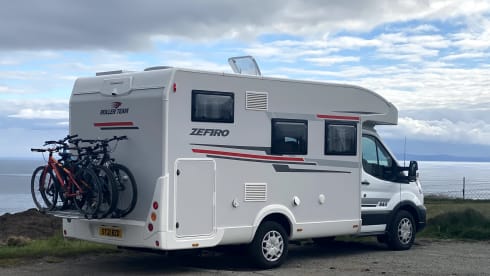 Davina – 4 Berth Zefiro 655 - Excellent family moho & easy to drive! 