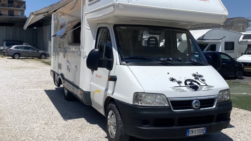 Cosimo – Camper autonomo riviera gt 6 posti viaggio