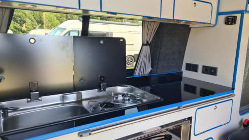 Valerie – VW T6 2021 Brand new camper conversion 
