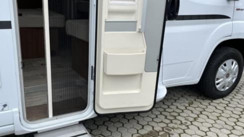Beautiful Pilote P706 camper