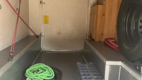 6-sitziger Mercedes-Benz Alcove aus dem Jahr 2002