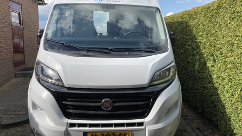Sunliving – Sunliving Bus camper with bus biker 