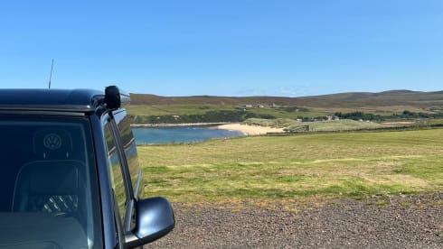 Seymour  – Luxury 2021 VW high spec campervan with flexible collection/drop-off
