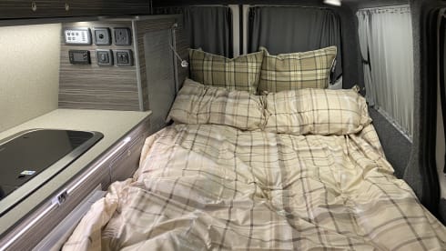 Clyde – Volkswagen 2017 T6 Campervan - New Professional Conversion