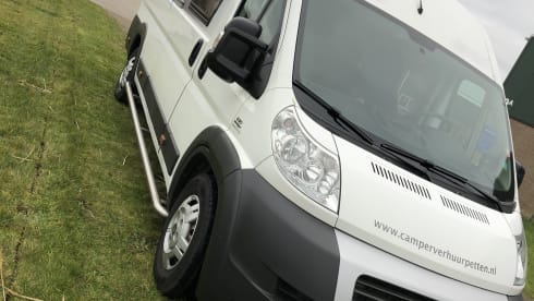 2p Fiat bus from 2013