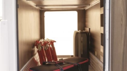 Gianfranco – Superb large and spacious camper