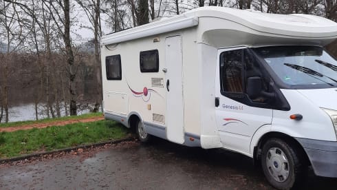 Ford 3P semi-intégré à partir de 2009