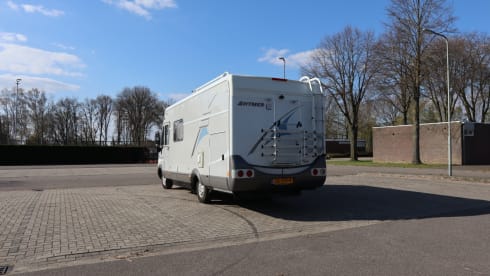 4p Hymer integrated from 2004