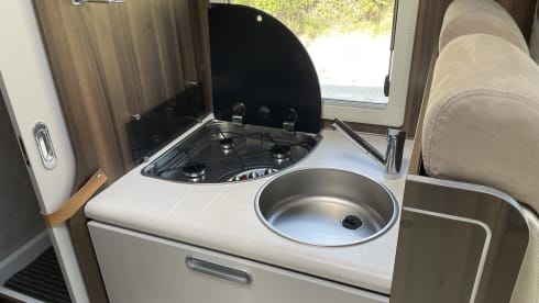 Gianfranco – Superb large and spacious camper