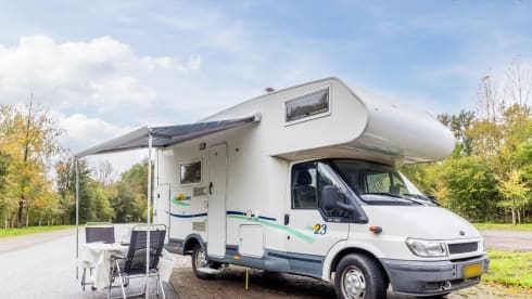 6p Chausson alcove from 2002