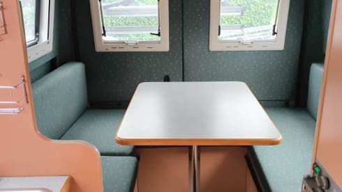 Truus – 2p Pössl bus uit 2001