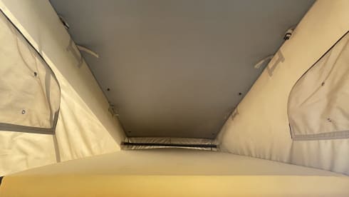 Jane  – 3 berth Volkswagen integrated from 2015