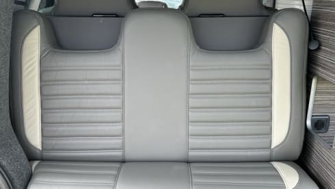 Acorn – 4 Berth Luxury VW Pop Top Campervan Loch Lomond