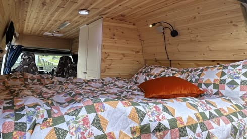 Sparrow_The_Van – 3 berth Peugeot campervan 