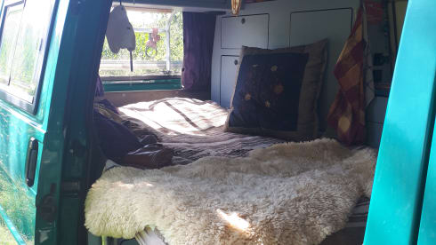 Ootje 2 – VW camper van