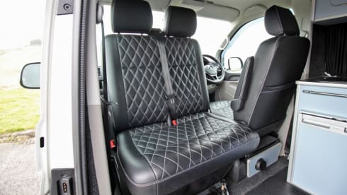 Jessie – 4 berth Volkswagen Transport Campervan from 2018