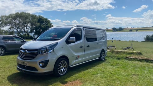 Apollo – 4 berth Campervan (Option to upgrade to 6 Berth with Drive away awning)