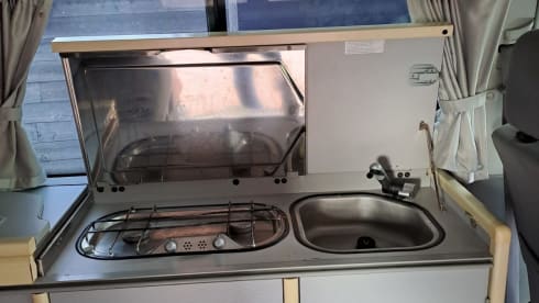 3p Volkswagen campervan from 2003