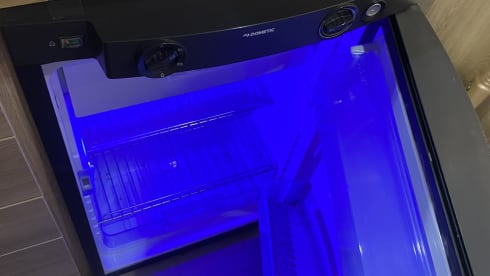 4 berth Peugeot semi-integrated from 2018