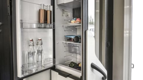 New 22 Reg Rollerteam Zefiro 696 4 Birth Luxury Motorhome