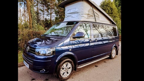 Long wheelbase VW - AM collection and PM return!