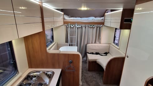 5p Rimor alcove from 2019
