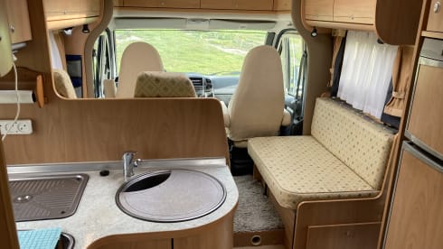 4p Bürstner semi-integrated uit 2005