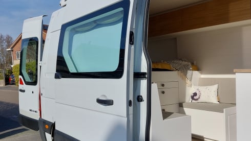 Buscampr – New, off-grid, complete and comfortable 'Buscampr' for 2 people