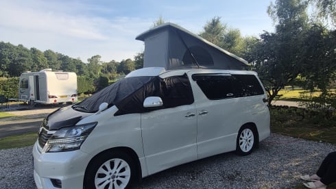 VEL – Campervan Toyota a 2 posti letto del 2009