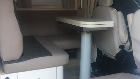 Ford semi-integrated from 2022 for 5 people