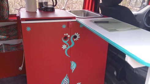 Red Rider – 2p Volkswagen campervan from 2000