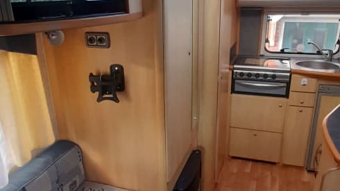 ROXIE – 2 berth Fiat Ducato Ace Motorhome