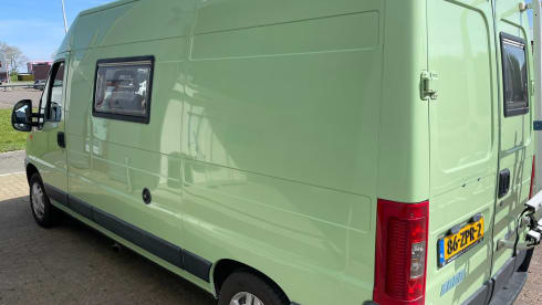 Possl bus camper with many free extras