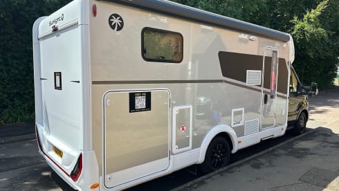Sunlight T680 Adventure Edition - 4 berth semi-integrated Motorhome (2025)