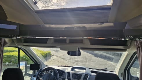 Chausson Titanium 640 für 4 Personen – Luxus, Platz & Automatik-Wohnmobil