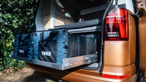 Dutch Nomad Van  – NEW! Complete & luxuriously equipped VW California Ocean 6.1.