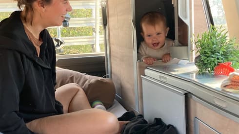 Callie – 4p Volkswagen bus uit 2022