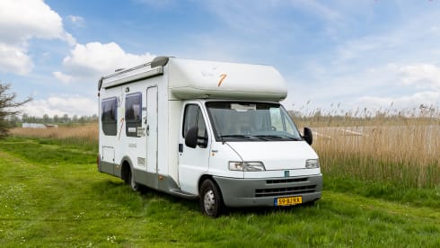 4p Knaus integrated from 2002