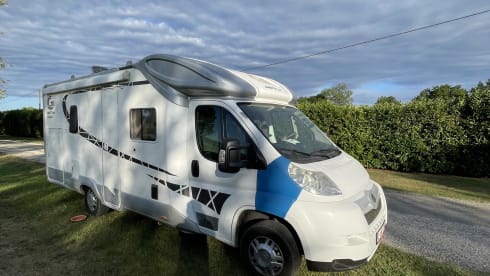 Very neat mobile home