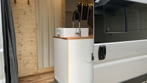 Murphy  – A beautiful home from home on wheels