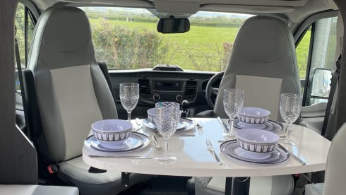 Navigator – Navigator - 4 berth motorhome